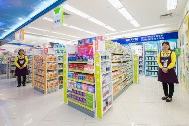 愛嬰島致力為每位消費者提供母嬰顧問式服務(wù)