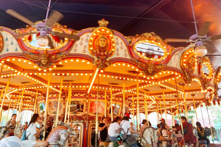 暑期“奶爸”買親子游產(chǎn)品增長37% 主題樂園受歡迎