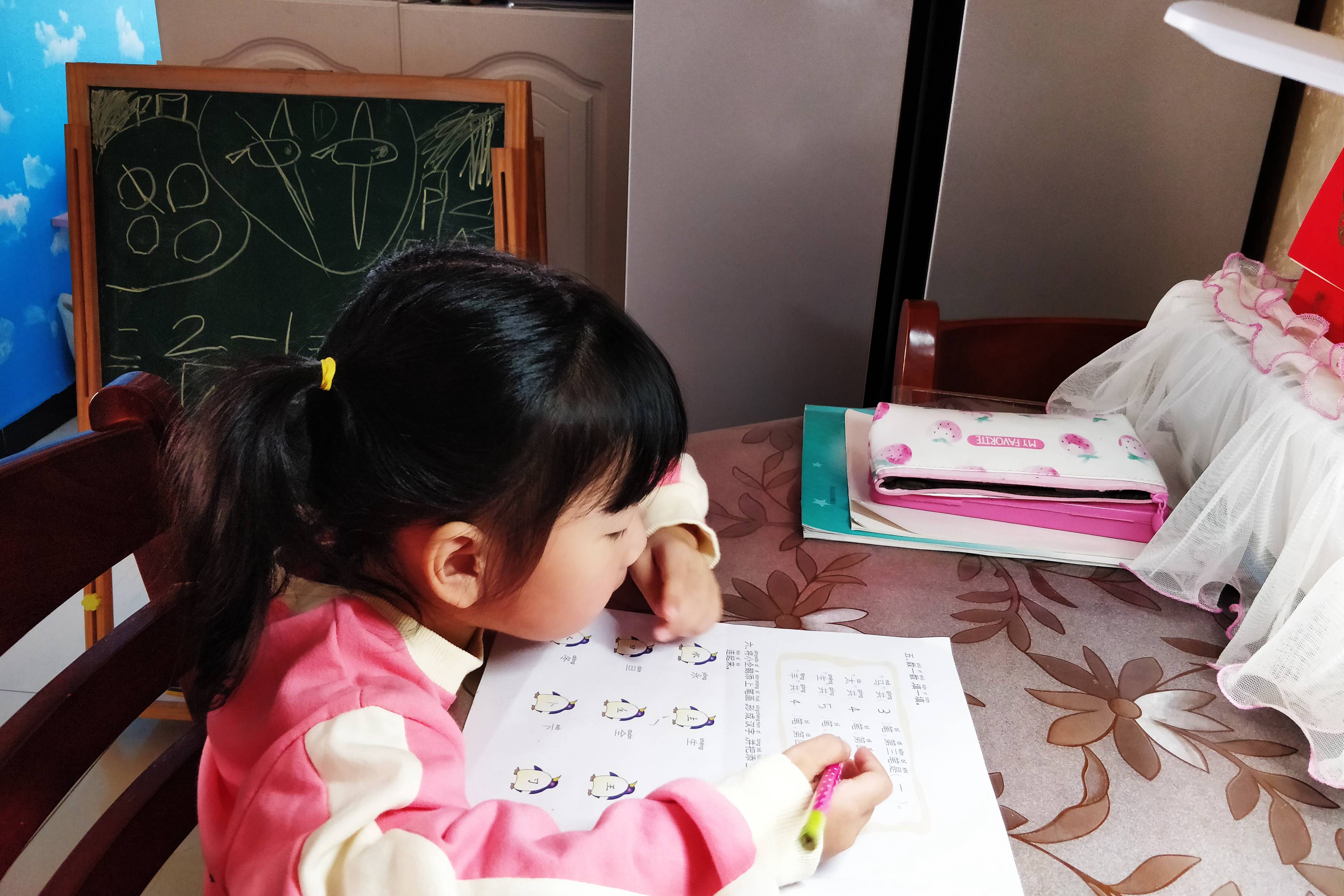 家長(zhǎng)應(yīng)幫助孩子學(xué)會(huì)科學(xué)管理時(shí)間