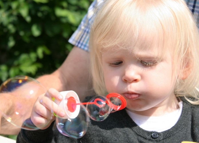 早產(chǎn)兒表現(xiàn)異常、反應遲緩應警惕腦癱