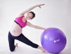 疫情期間 請(qǐng)收下這份孕期“吃+動(dòng)”平衡小錦囊