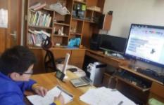 “在線開學(xué)”半月觀察：居家學(xué)習(xí)是對家長的“大考”