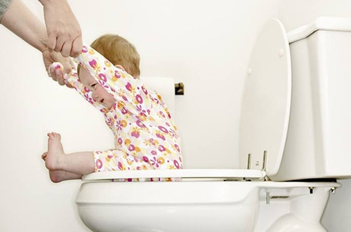 如廁訓(xùn)練進行時，夏季冬季兩頭抓