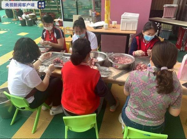 賣燒烤自救的幼兒園要開學(xué)了 園長：已停業(yè)準(zhǔn)備開學(xué)了