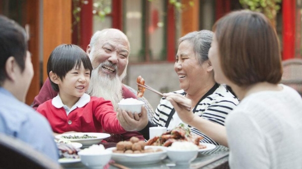 小孩子也應(yīng)該掌握的27個(gè)最基本的餐桌禮儀！