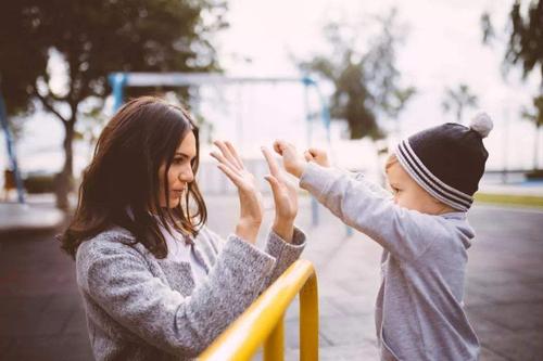 孩子犯錯(cuò)家長(zhǎng)總是忍不住“吼叫” 3招輕松化解情緒失控