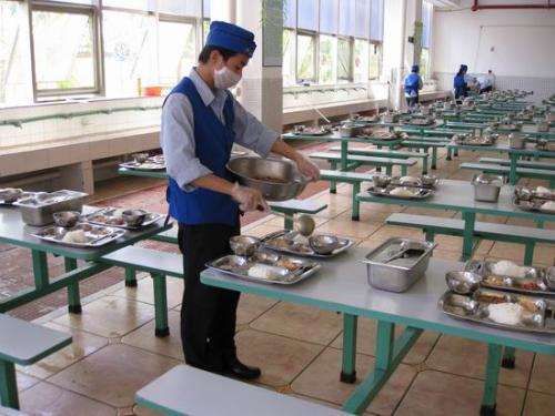 北京：學(xué)校食堂員工須持核酸檢測證明上崗