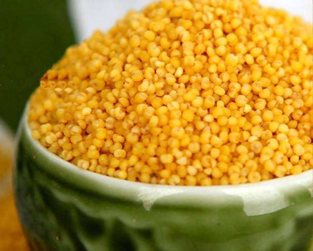 寶寶愛(ài)吃的南瓜小米糕，媽媽們?cè)嚻饋?lái)吧！