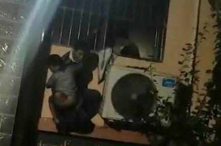 被困火場6歲男孩說先救妹妹 :網(wǎng)友世界欠我一個好哥哥