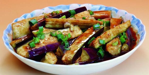 茄子和土豆這樣搭配，孩子吃完還想要