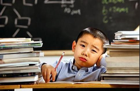 孩子學(xué)習(xí)要想提高快，這三點家長要做到