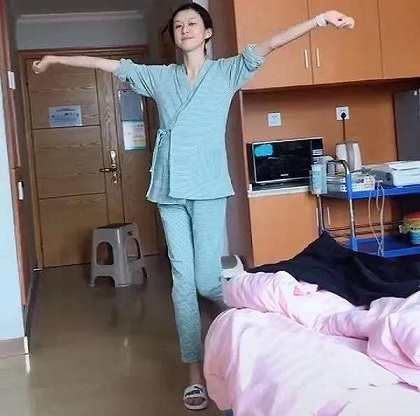 開(kāi)二指產(chǎn)婦淡定跳“催生舞”，準(zhǔn)媽媽做這些訓(xùn)練讓生產(chǎn)更輕松