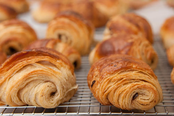 隱藏在身邊的“健康殺手”，絕對(duì)不能給孩子吃的五種面包