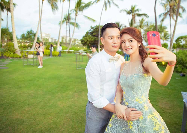 安以軒為女兒辦超豪華滿月宴，產后身材吸睛十足