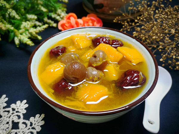 適合寒冷天氣喝的四種湯，驅(qū)寒保暖又長(zhǎng)個(gè)兒