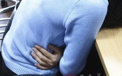 孕媽如果出現(xiàn)這3個(gè)癥狀要警惕，可能會(huì)是先兆流產(chǎn)