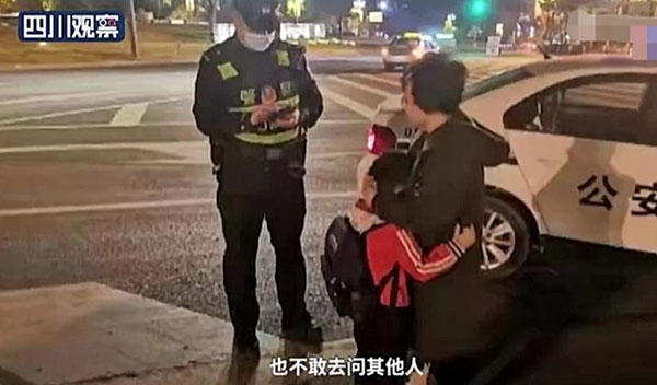 五歲男孩跟媽媽走丟，暴走兩小時(shí)的真相令人哭笑不得