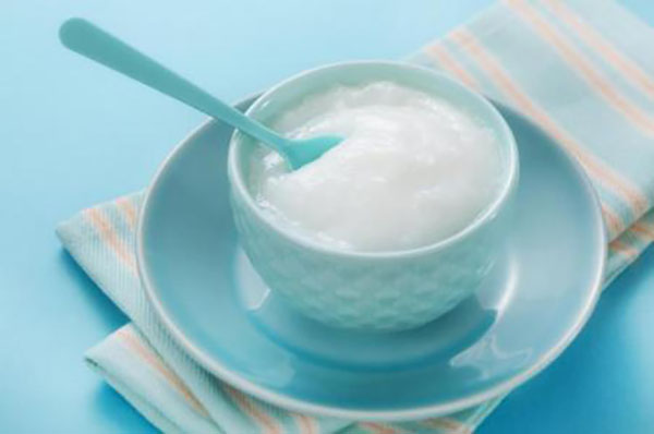 初次給孩子添加輔食，需要注意什么？