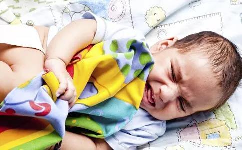 寶寶腹痛不能輕視，可能是孩子得了急性闌尾炎