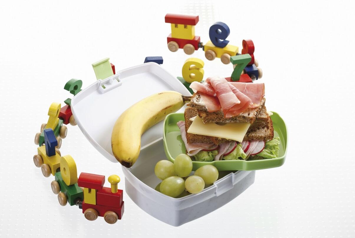 寶寶便秘時(shí)要注意調(diào)節(jié)腸道菌群平衡，更利促進(jìn)順暢排便