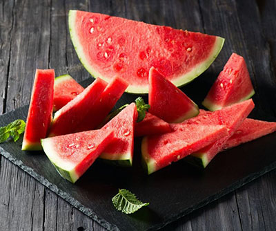 入秋后天氣變涼，少給孩子吃這三種水果