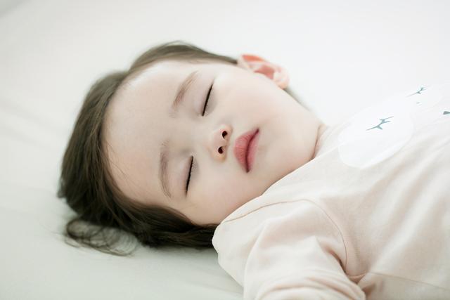 寶寶怎么總是晚上睡不好？