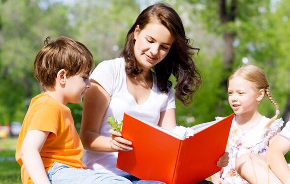 當(dāng)孩子出現(xiàn)壞情緒時(shí)，這樣做更能有效的幫助孩子