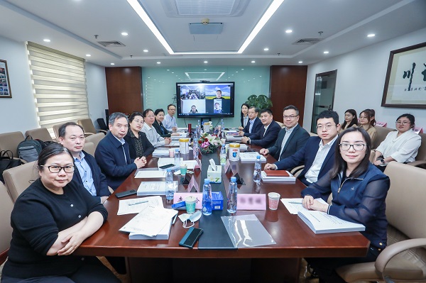 伊利金領(lǐng)冠助推嬰配粉“中國(guó)式現(xiàn)代化”發(fā)展成果獲肯定