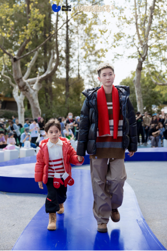 絨化秋冬，Mini Bala貼了貼南京紅山森林動物園