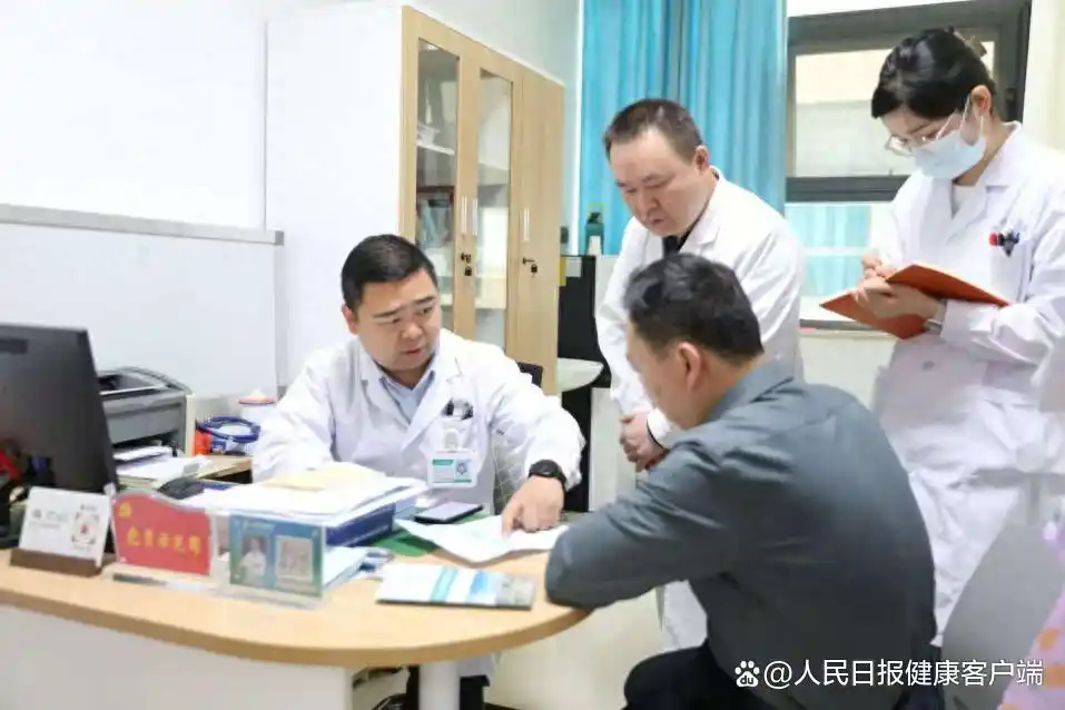 家族9人患癌8人離世，醫(yī)生：受基因與生活習慣的雙重影響