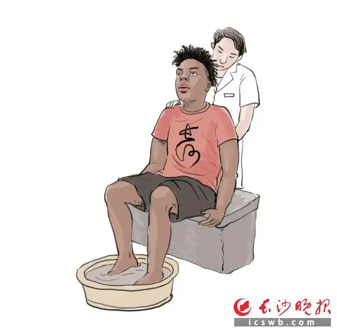 “甲亢哥”直呼舒服 原來中醫(yī)養(yǎng)生藏著這么多門道