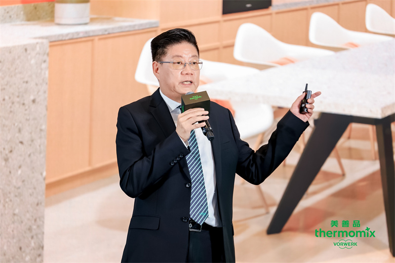 德系匠心科技，守護(hù)家庭健康 福維克全新美善品?TM7多功能智能料理機(jī)亮相2025 CBME國際孕嬰童展 “技術(shù)+營養(yǎng)+智能”三位一體，重新定義家庭育兒烹飪