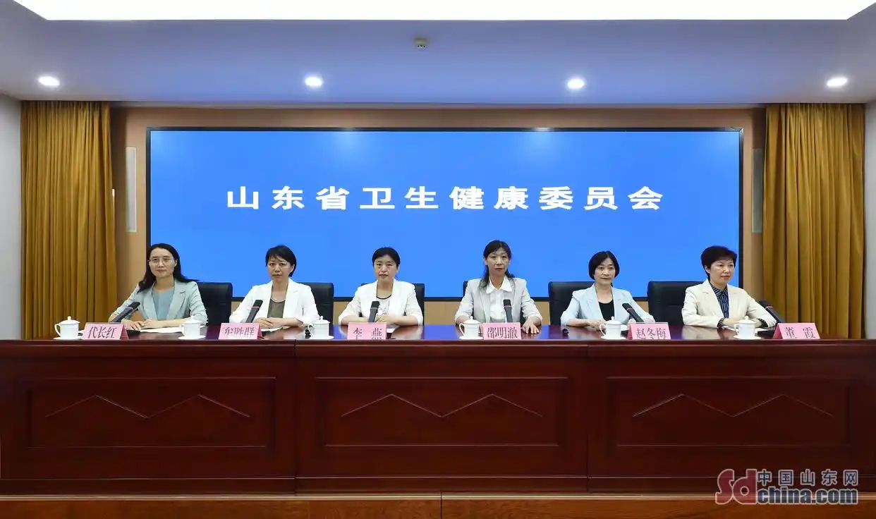 魯醫(yī)健康說丨母乳喂養(yǎng)寶寶：吃飽與否看四點，生長發(fā)育別盲目追“胖”